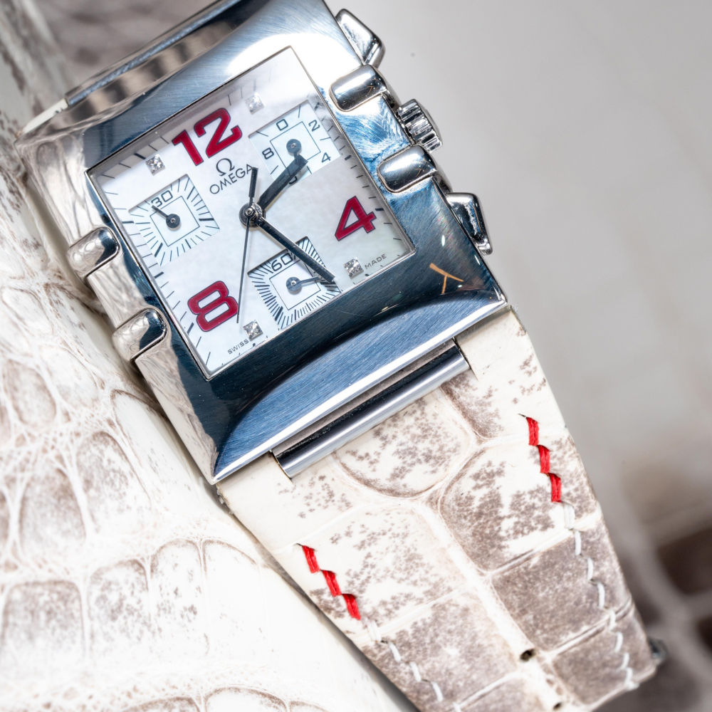 himalayan-alligator-leather-watch-strap-for-omega-constellation-watch.png