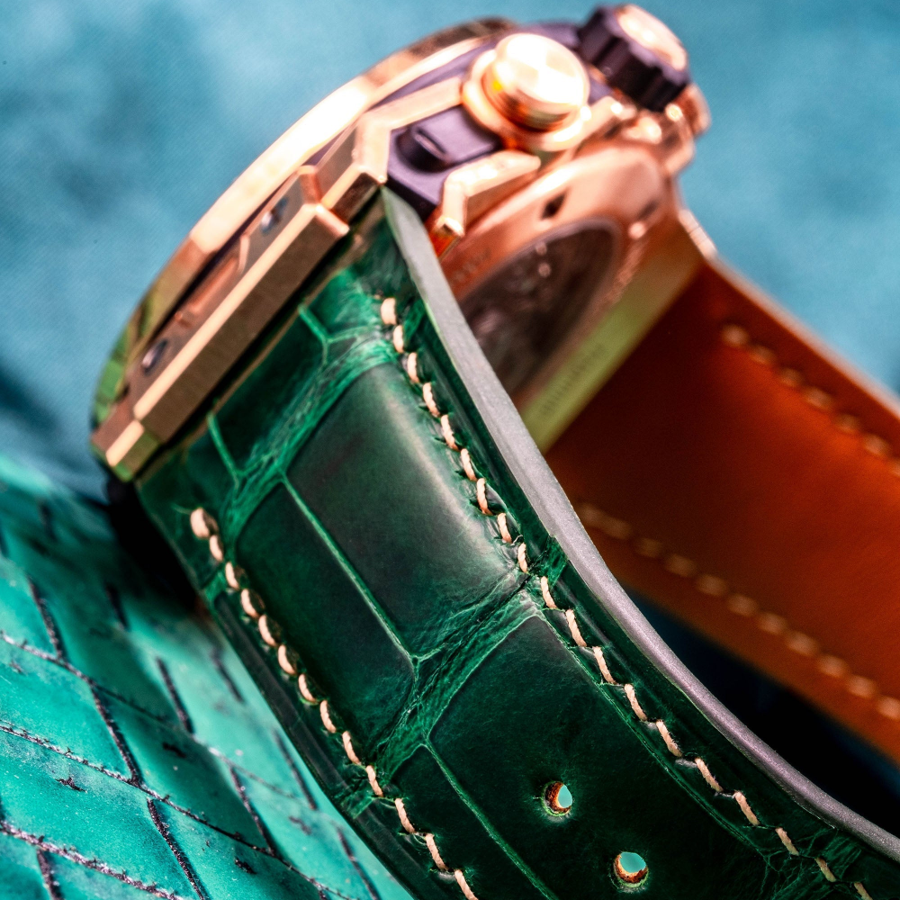 hunter-green-alligator-leather-strap-for-hublot-big-bang-unico-yellow-gold-detail.png