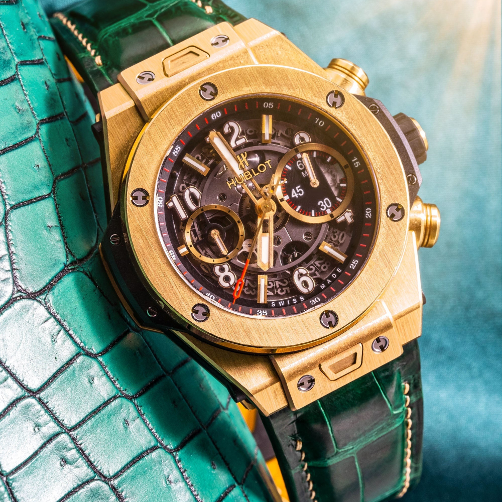hunter-green-alligator-leather-strap-for-hublot-big-bang-unico-yellow-gold.png