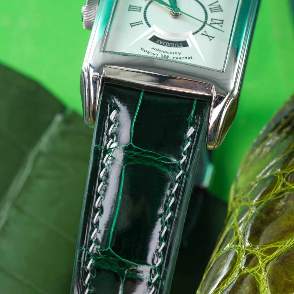 hunter-green-alligator-leather-strap-for-maurice-lacroix-pontos-day-date-detail.png