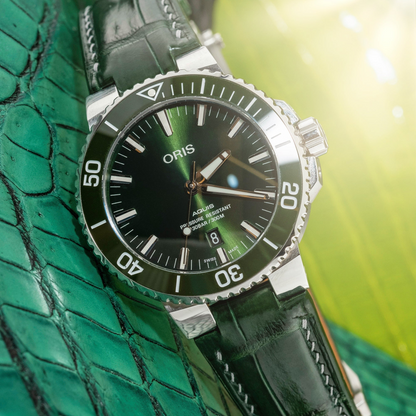 hunter-green-alligator-leather-strap-for-oris-drivers-sixty-five.png