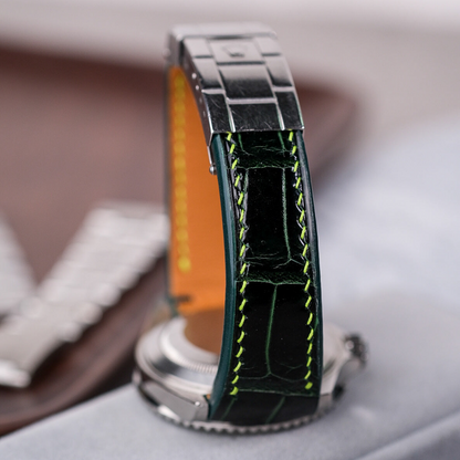 hunter-green-alligator-leather-strap-for-rolex-submariner-40mm-kermit-lining.png