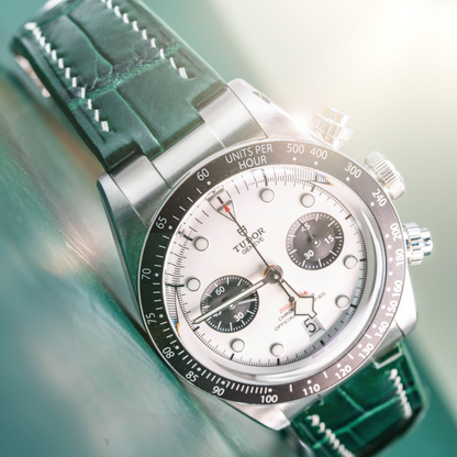 hunter-green-alligator-leather-strap-for-tudor-black-bay.png