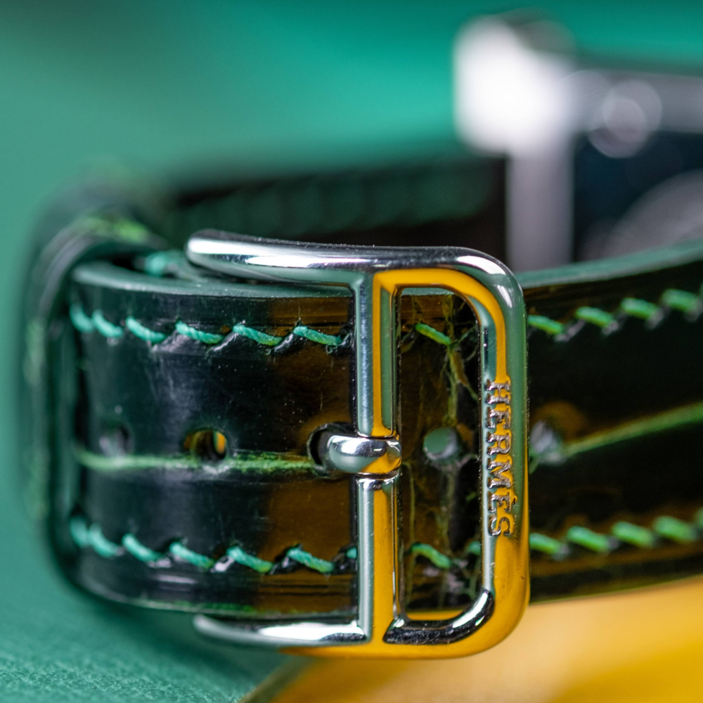 hunter-green-alligator-leather-strap-hermes-heure-h-buckle.png