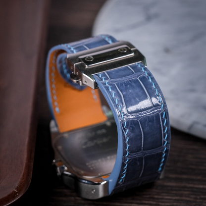 icy-blue-alligator-leather-srap-cartier-santos-100-lining.png