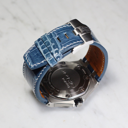 icy-blue-alligator-leather-strap-for-ap-royal-oak-shore-42mm-backside.png