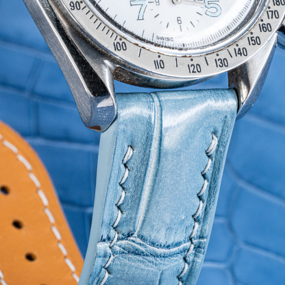 icy-blue-alligator-leather-strap-for-omega-speedmasterlug.png