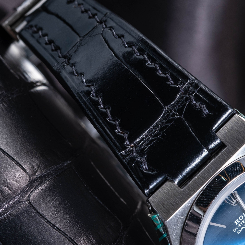jet-Black-alligator-leather-watch-strap-for-Rolex-Datejust-41mm-lug.png
