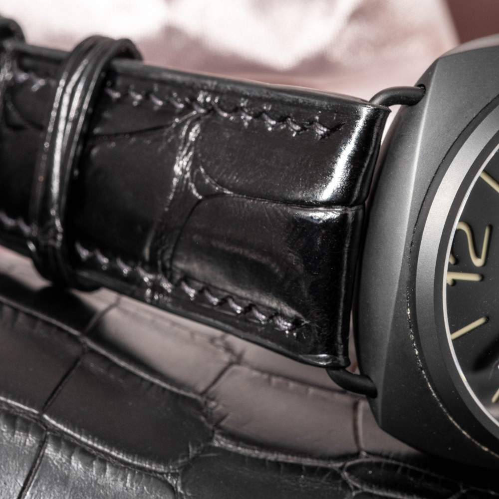 jet-black-alligator-leather-strap-for-Panerai-Radimir-stitching.png