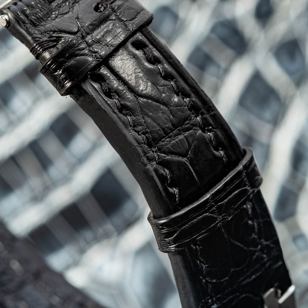 jet-black-alligator-leather-strap-for-ap-ladies-leatjer.png