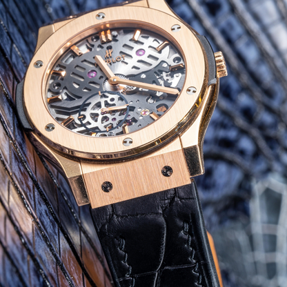 jet-black-alligator-leather-strap-for-hublot-classic-fusion--ultra-thin-detail.png