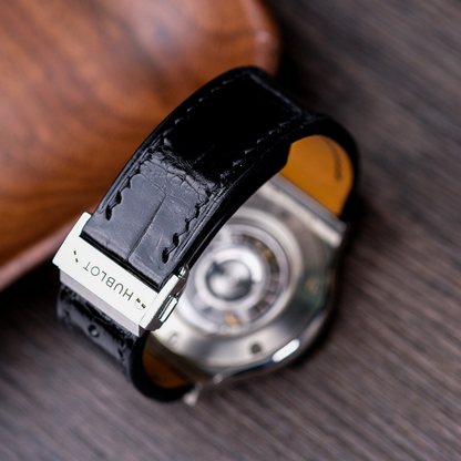 jet-black-alligator-leather-strap-for-hublot-classic-fusion-titanium-diamonds-backside.png