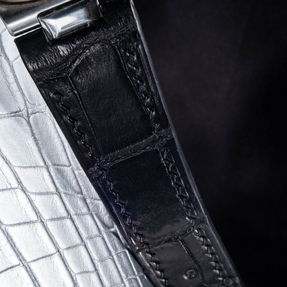 jet-black-alligator-leather-watch-strap-for-Patek-Philippe-Nautilus-5980-1a-stitching.png