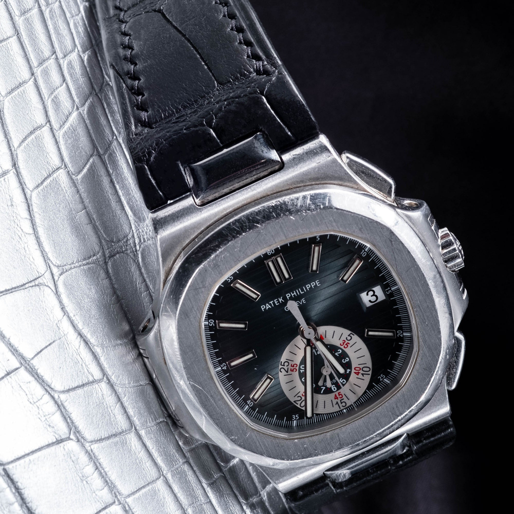 jet-black-alligator-leather-watch-strap-for-Patek-Philippe-Nautilus-5980-1a-watch.png