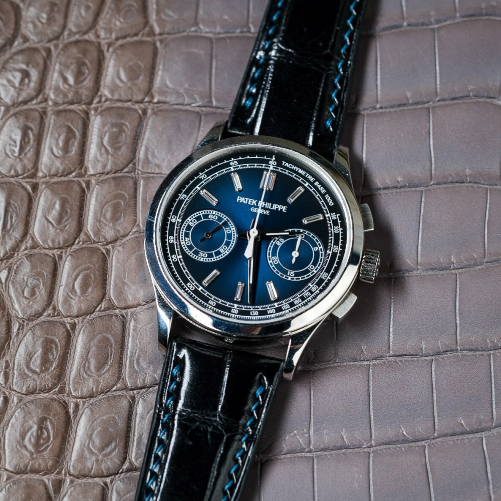 jet-black-alligator-strap-for-patek-philippe-complications-5170p.png
