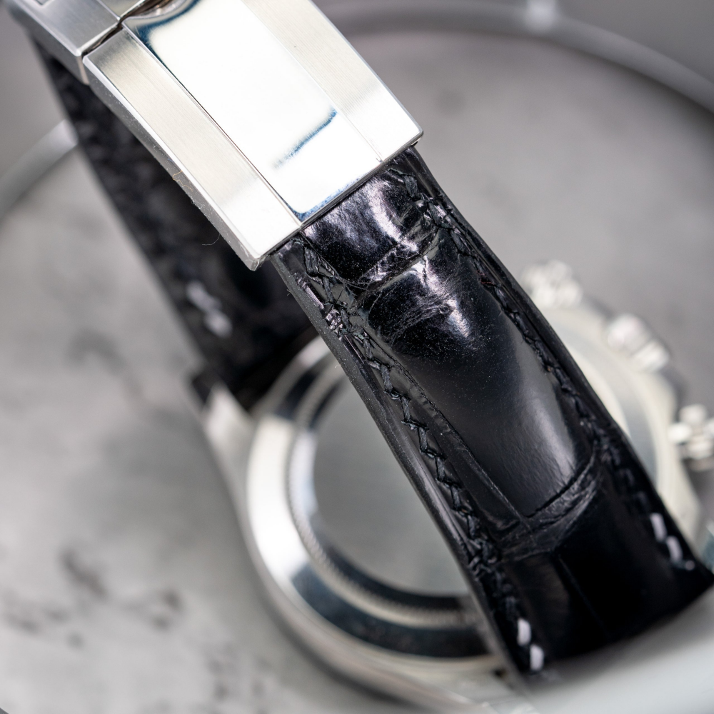 jet-black-alligator-strap-for-rolex-daytona-backside.png