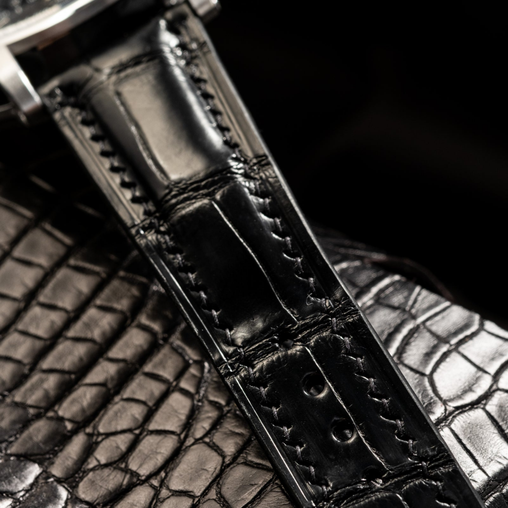jet-black-himalayan-alligtor-leather-strap-for-ap-code-11-59-leather.png