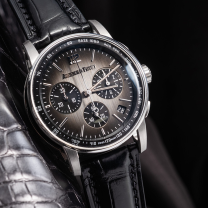 jet-black-himalayan-alligtor-leather-strap-for-ap-code-11-59.png