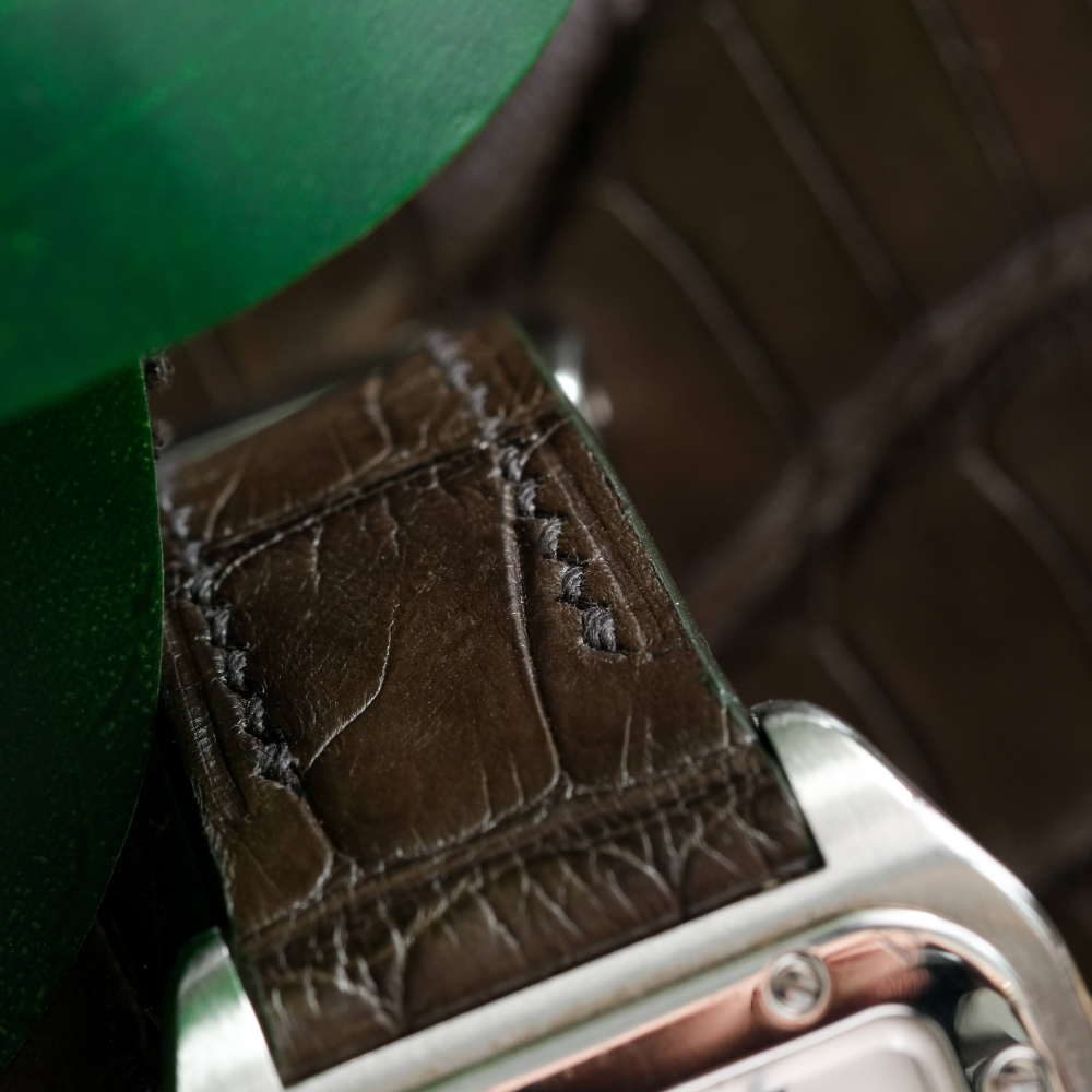 juniper-green-alligator-leather-srap-cartier-santos-100-leather.png