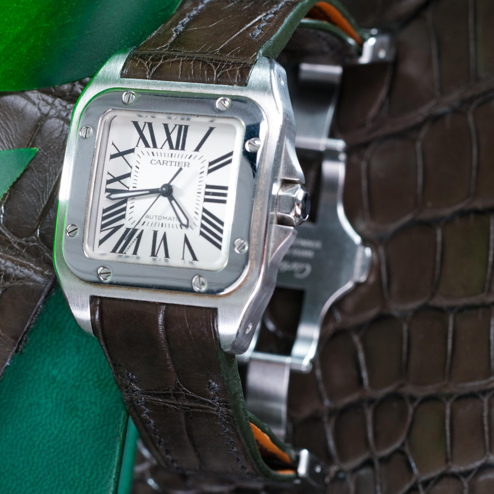 juniper-green-alligator-leather-srap-cartier-santos-100-watch.png