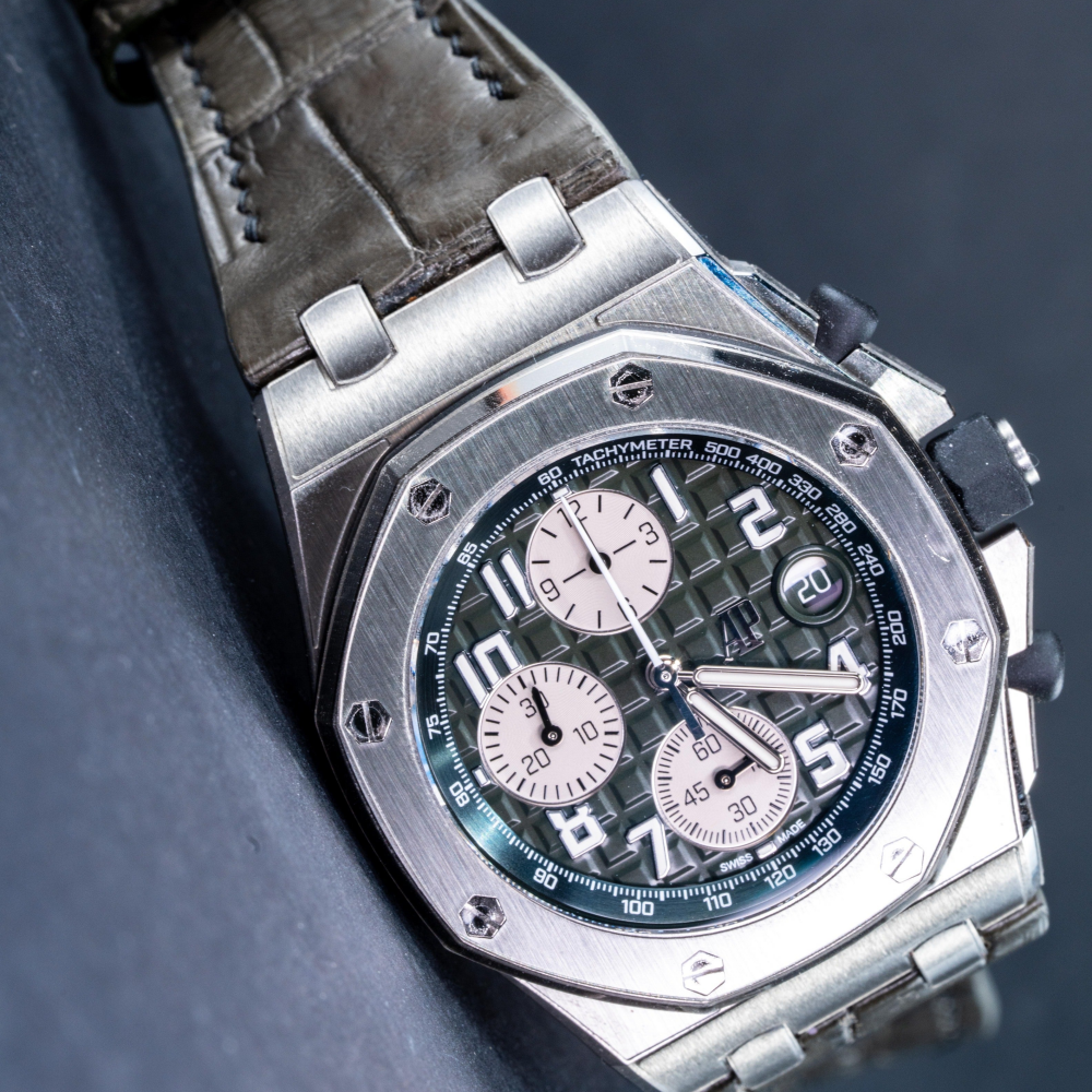 juniper-green-alligator-leather-strap-for-ap-royal-oak-shore-42mm-watch.png
