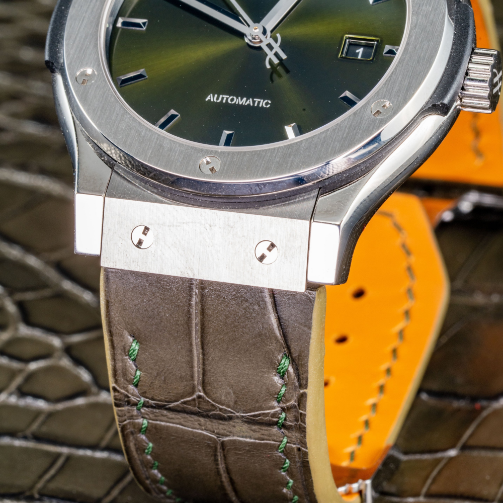 juniper-green-alligator-leather-strap-for-hublot-classic-fusion-automatic-lug.png
