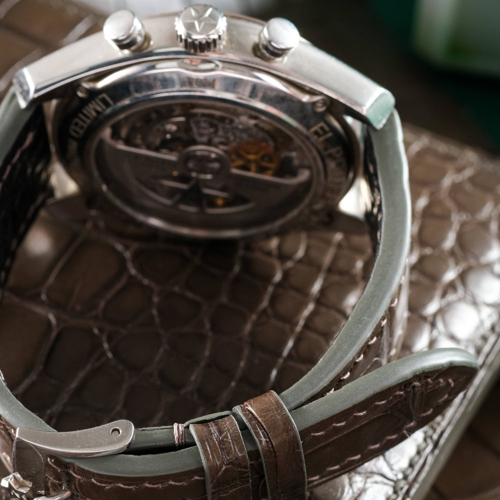 juniper-green-alligator-leather-strap-for-zenith-el-primero-detail.png