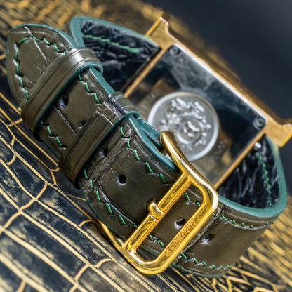 juniper-green-alligator-leather-strap-hermes-heure-h-backside.png