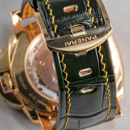 juniper-green-alligator-leather-watch-strap-for-Panerai-Luminor-backside.png
