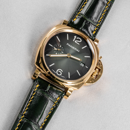 juniper-green-alligator-leather-watch-strap-for-Panerai-Luminor.png