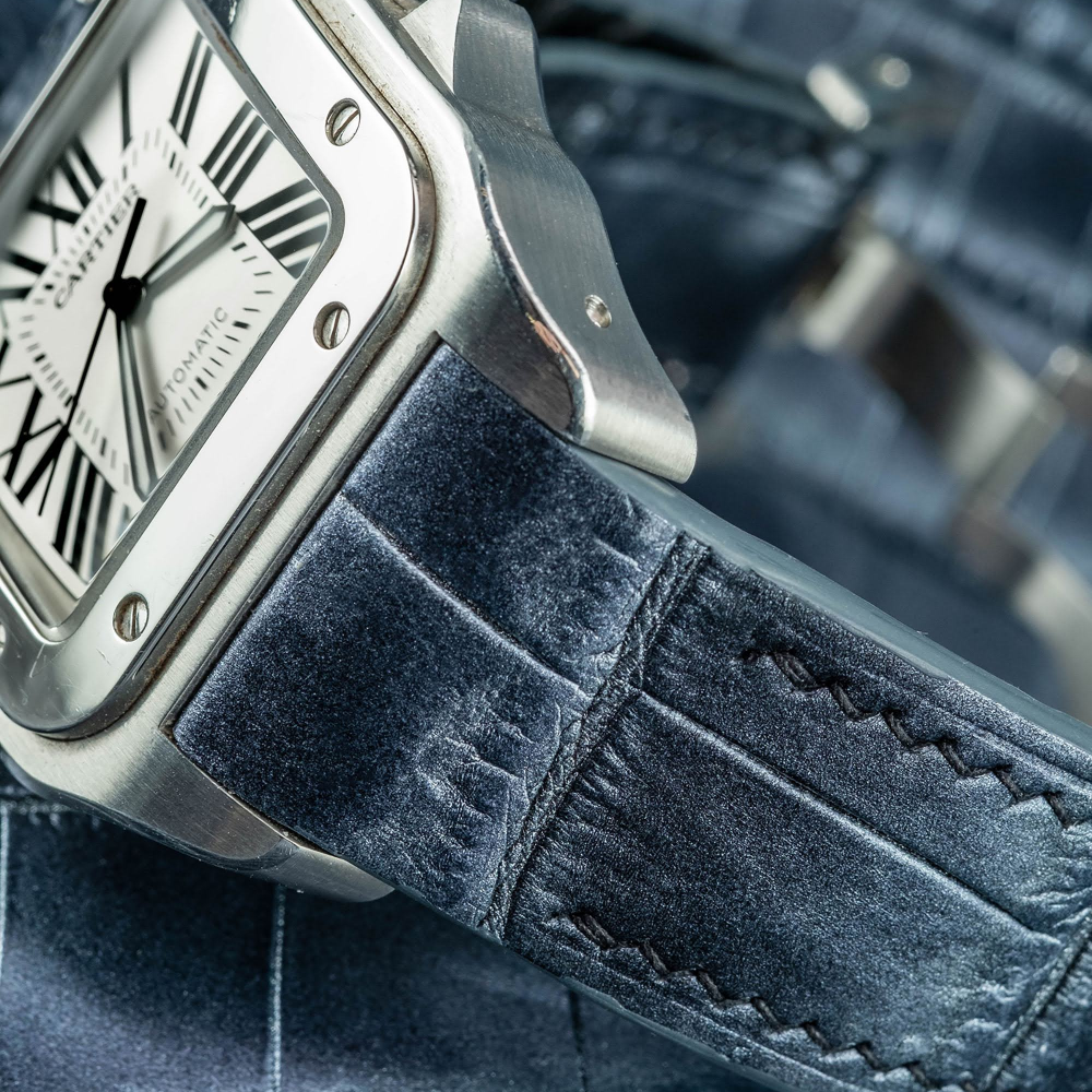 metallic-black-alligator-leather-srap-cartier-santos-100-leather.png