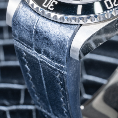 metallic-black-alligator-leather-strap-for-rolex-submariner-40mm-lug.png