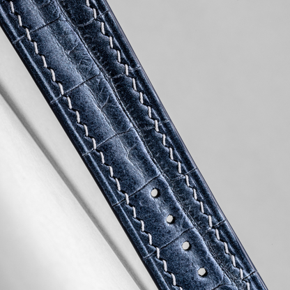 metallic-black-alligator-leather-strap-for-vacheron-constantin-stitching.png