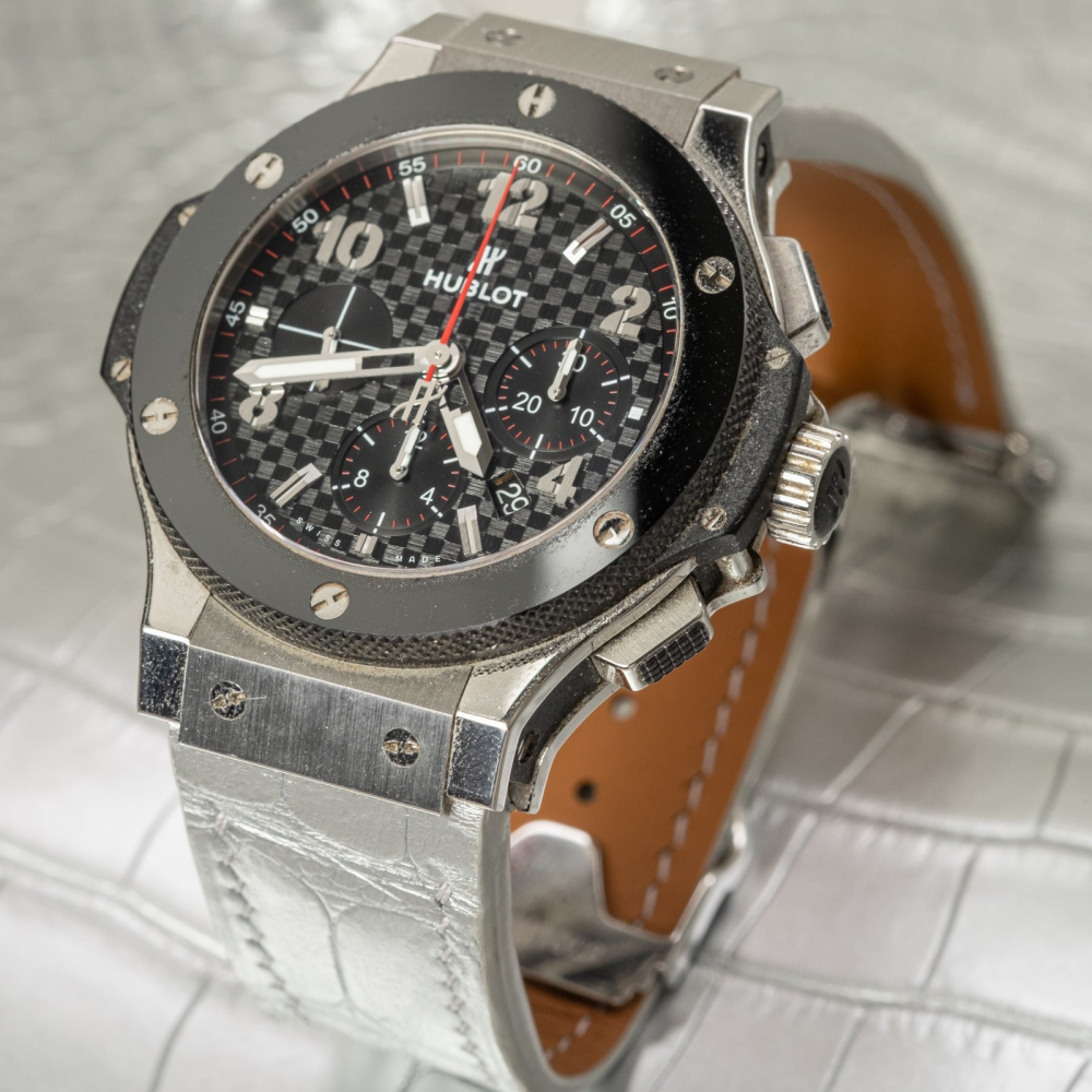metallic-silver-alligator-leather-strap-for-Hublot-big-bang-oringinal-steel-ceramic-watch.png