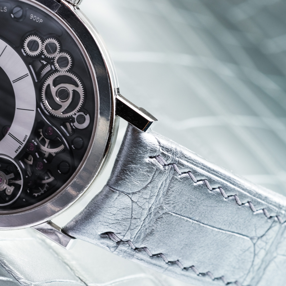 metallic-silver-alligator-leather-strap-for-piaget-altiplano-lug.png