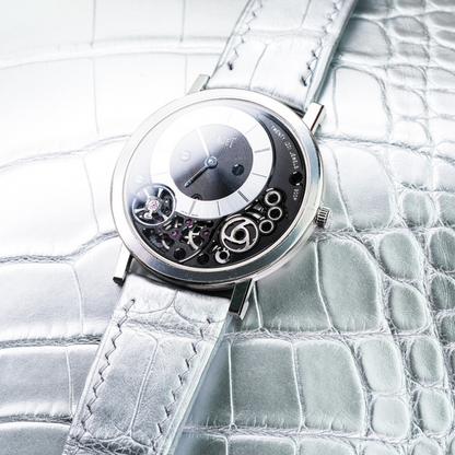 metallic-silver-alligator-leather-strap-for-piaget-altiplano.png