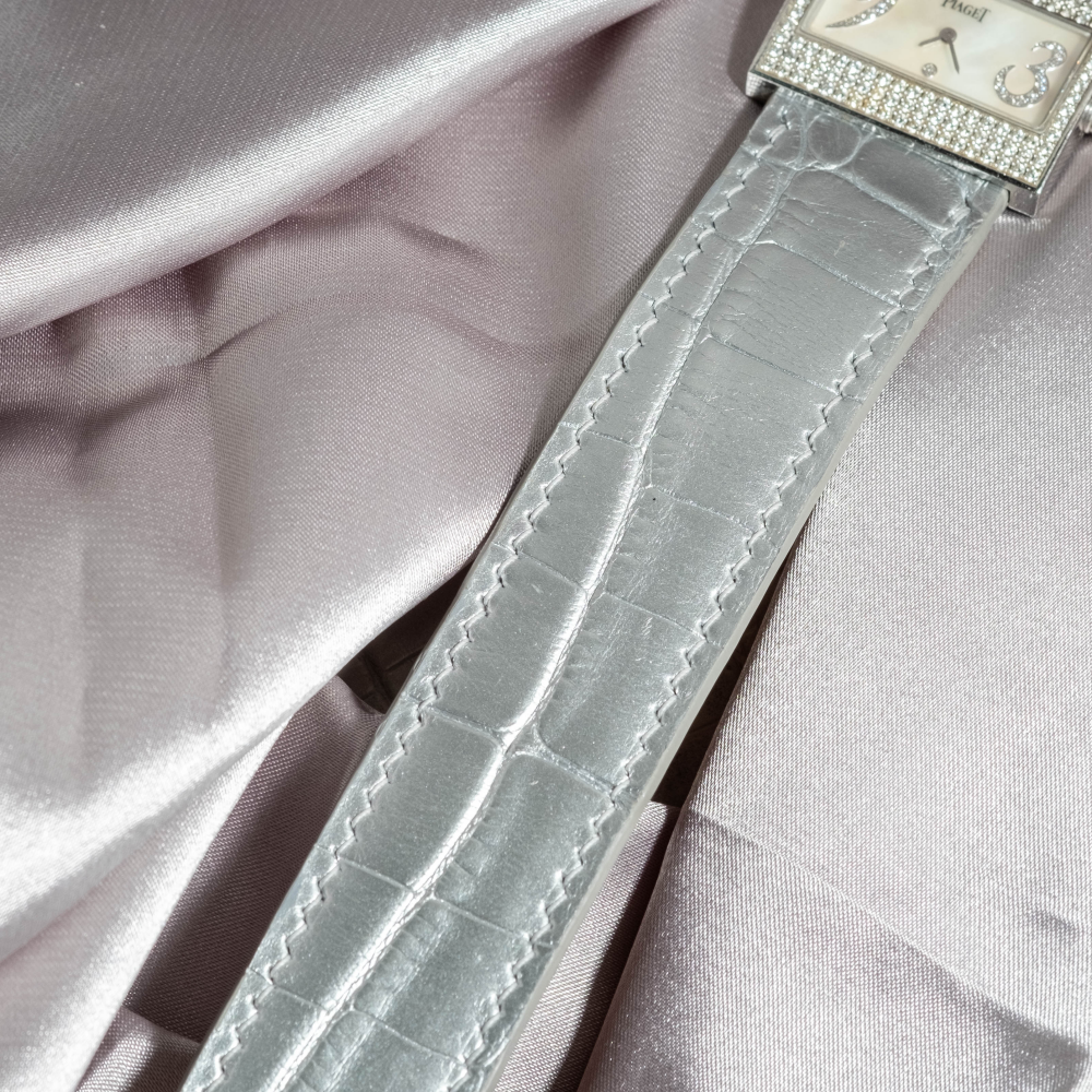 metallic-silver-alligator-leather-strap-for-piaget-miss-protocole-stitching.png