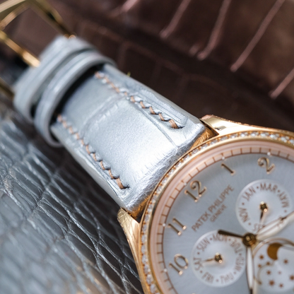 metallic-silver-alligator-strap-for-patek-philippe-complications-annual-calendar-4948g-detail.png