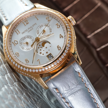 metallic-silver-alligator-strap-for-patek-philippe-complications-annual-calendar-4948g-lug.png