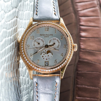 metallic-silver-alligator-strap-for-patek-philippe-complications-annual-calendar-4948g.png