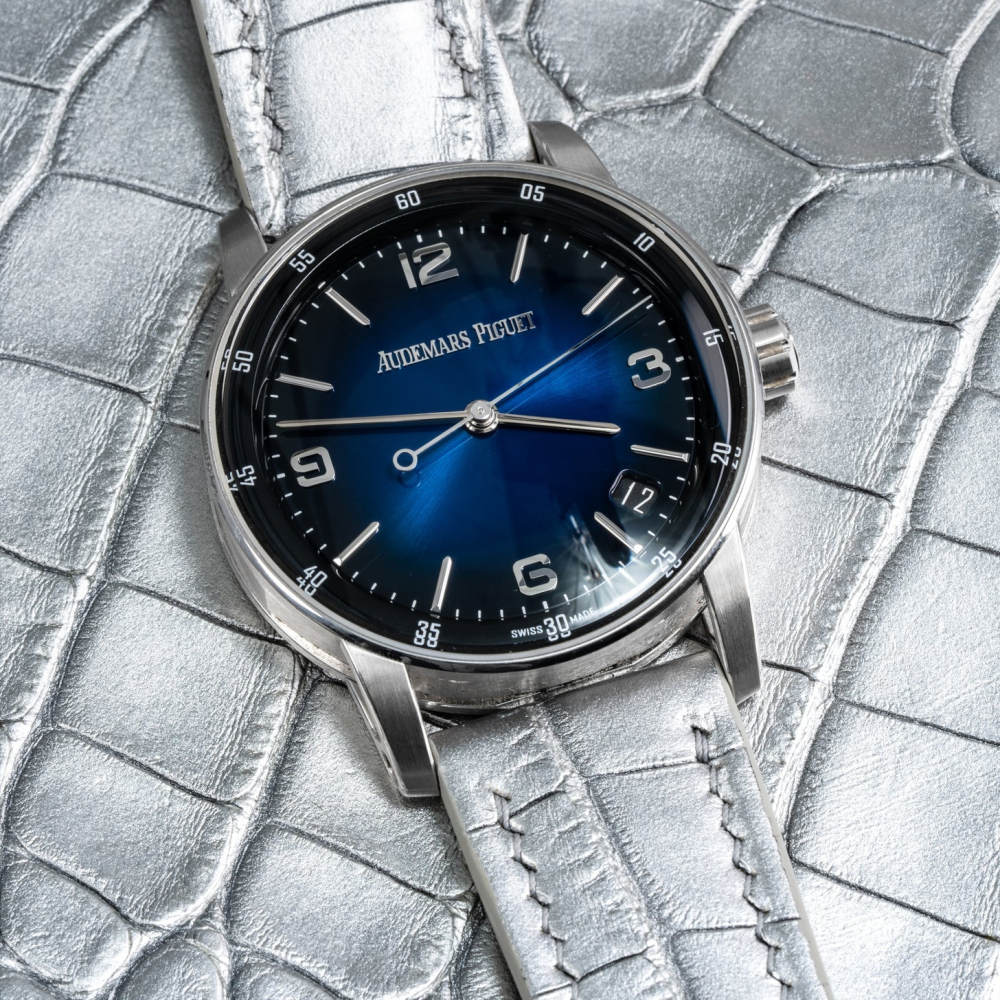 metallic-silver-alligtor-leather-strap-for-ap-code-11-59.png