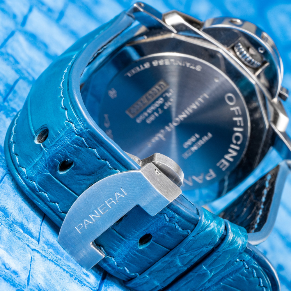 miame-Blue-alligator-leather-watch-strap-for-Panerai-Luminor-backside.png
