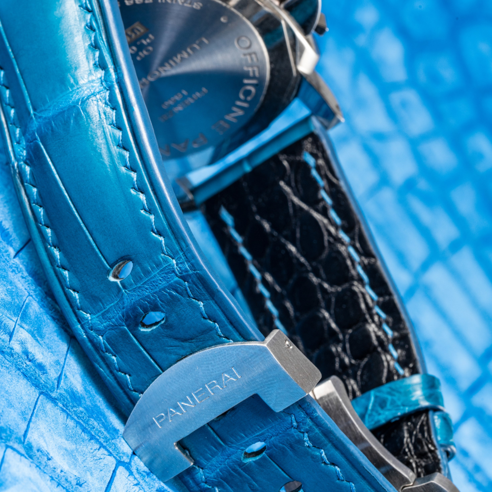 miame-Blue-alligator-leather-watch-strap-for-Panerai-Luminor-detail.png