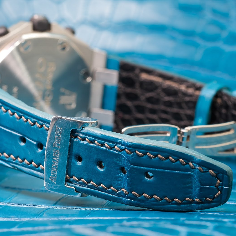 miami-blue-alligator-leather-strap-for-ap-royal-oak-shore-42mm-buckle.png