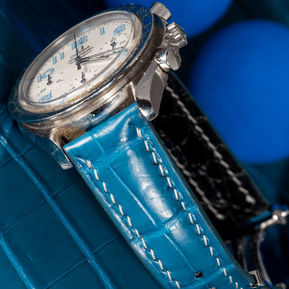 miami-blue-alligator-leather-strap-for-omega-speedmaster-detail.png