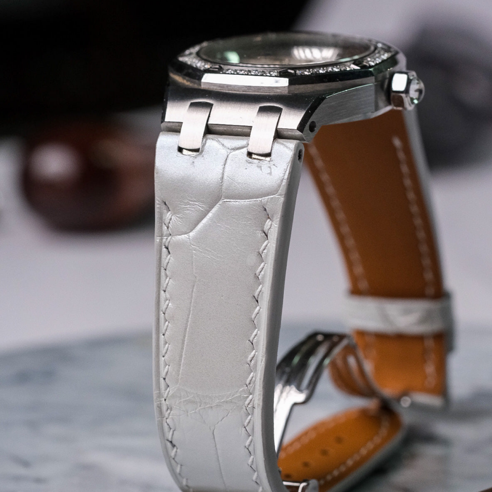 millennium-white-alligator-leather-strap-for-ap-ladies-backside-lining.png