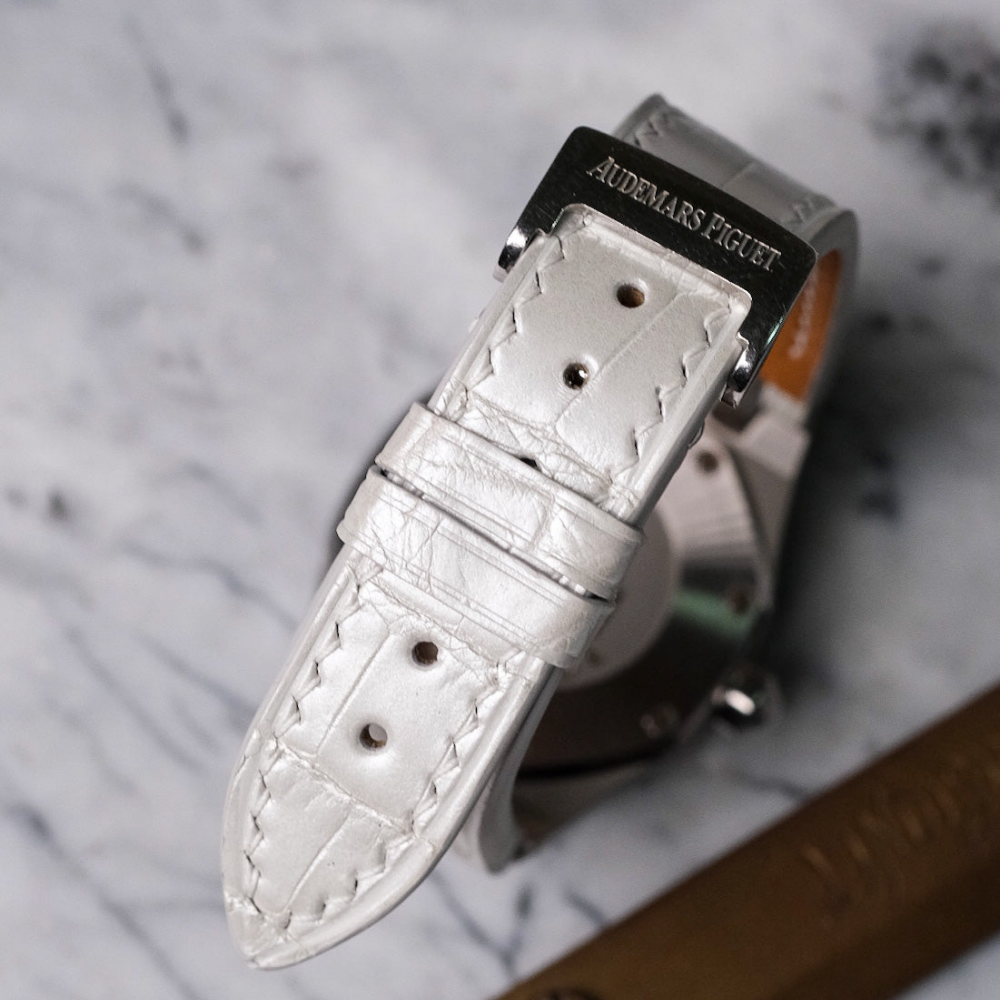 millennium-white-alligator-leather-strap-for-ap-ladies-buckle.png