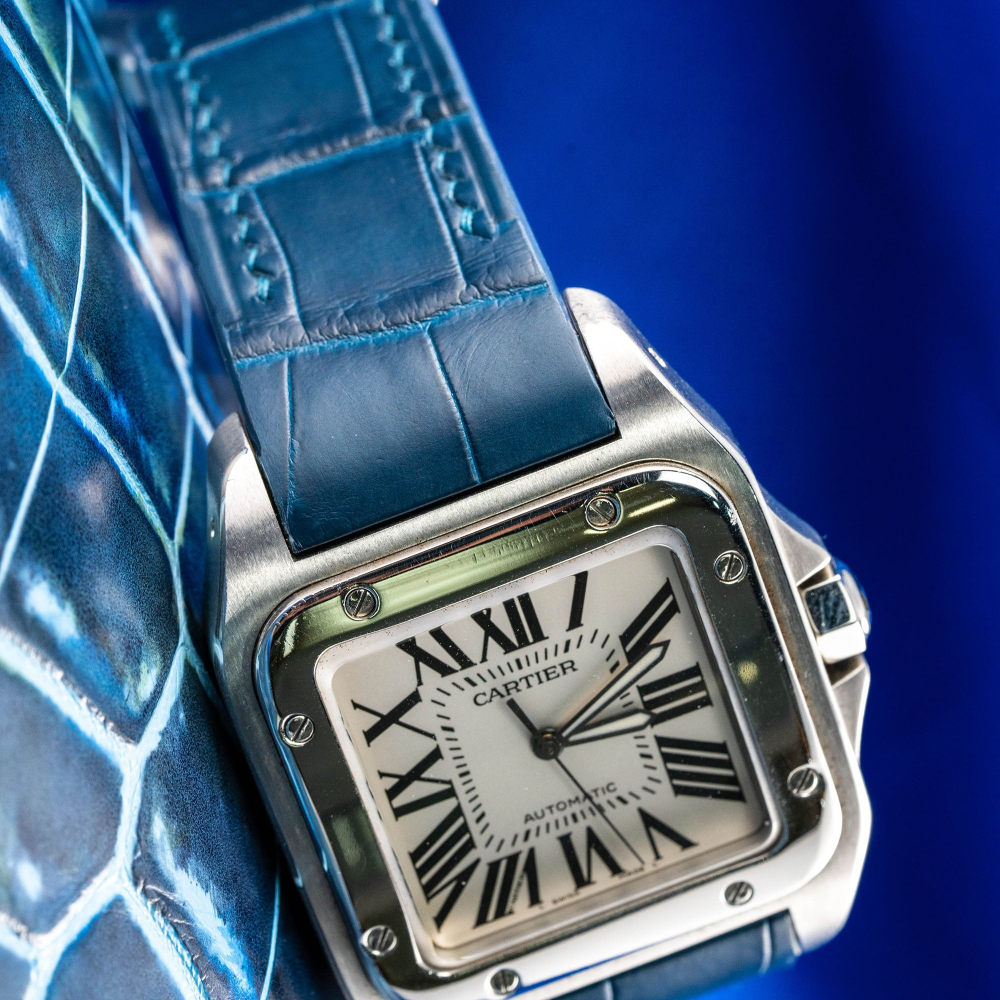 navy-blue-alligator-leather-srap-cartier-santos-100-watch.png
