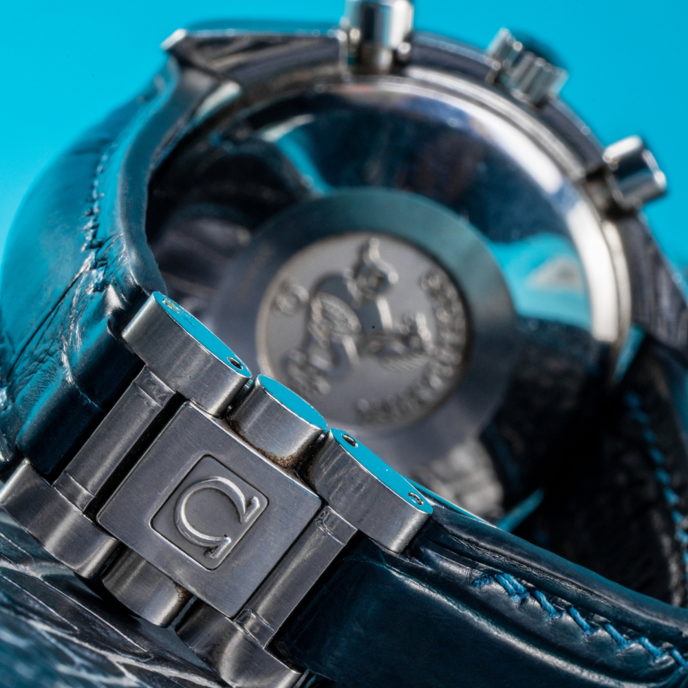 navy-blue-alligator-leather-strap-for-omega-speedmaster-backside.png