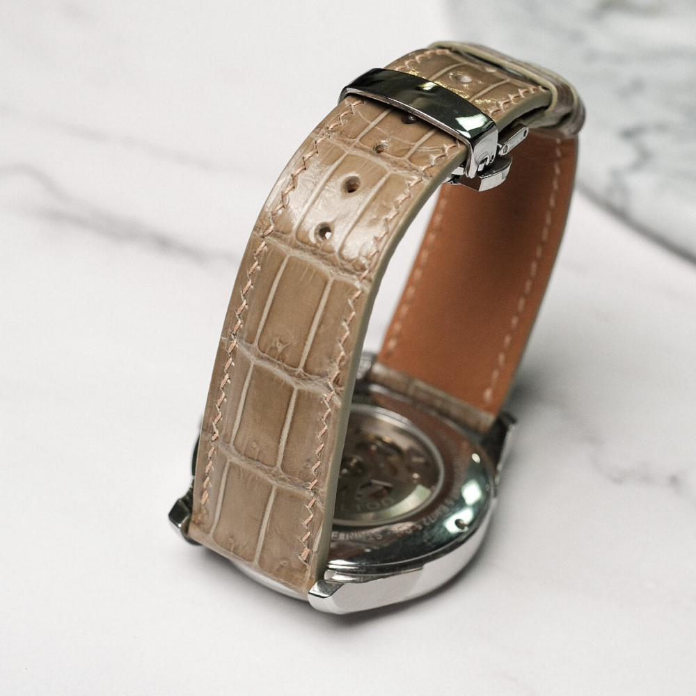 olive-grey-alligator-leather-strap-for-hamilton-jazzmaster-open-heart-lining.png
